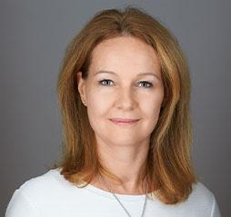 Petricsek Ildikó